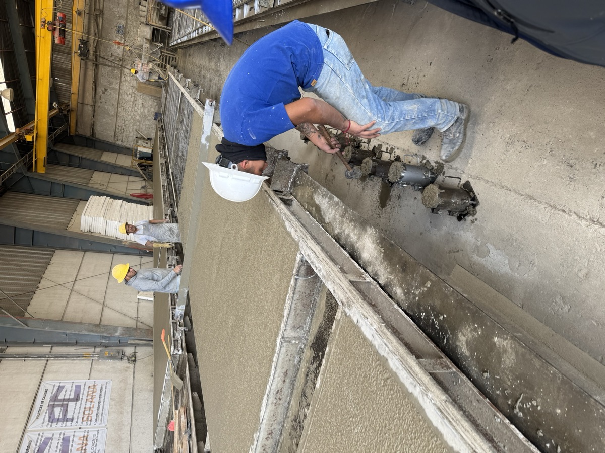 PC Solana precast plant workers on the production floor with Sensytec monitoring