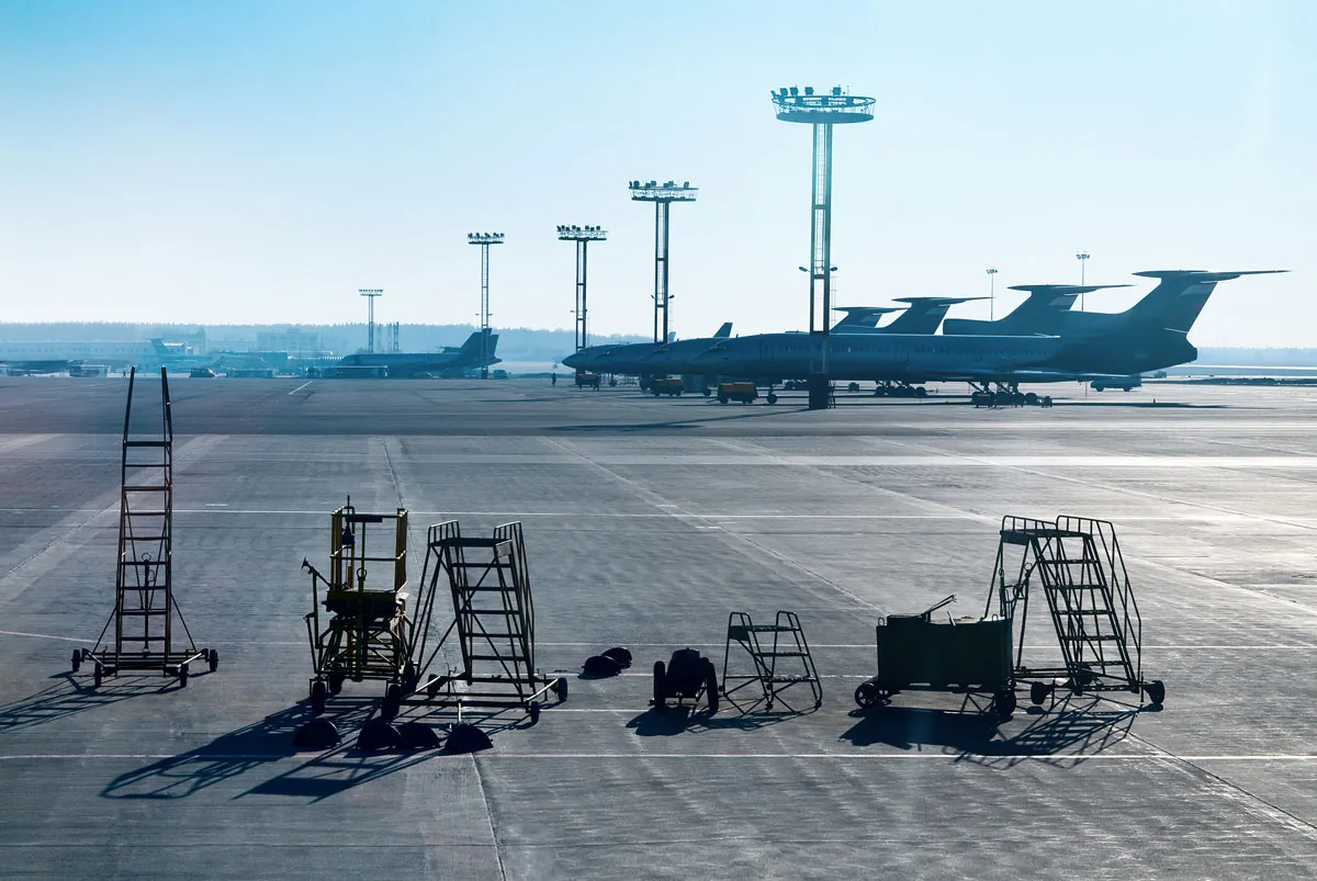 Reparación de concreto en pista del Aeropuerto Bush Intercontinental monitoreada con sensores Sensytec